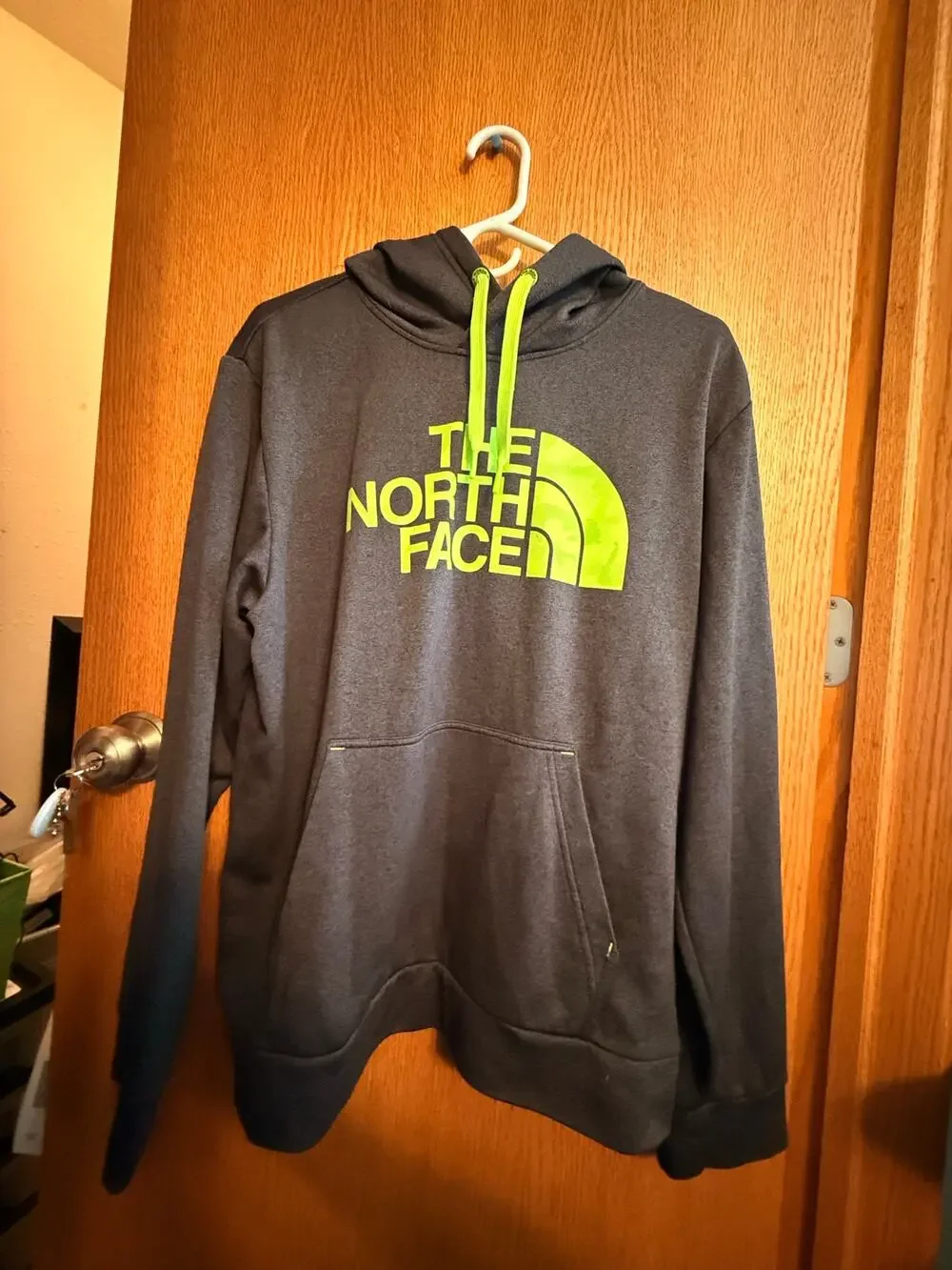 Northface Men’s Hoodie Size Large